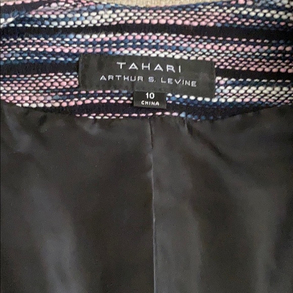 Tahari jacket - Picture 3 of 4